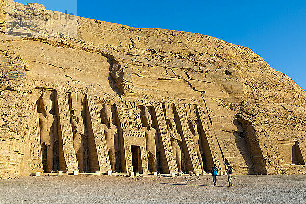 Der kleine Tempel von Hathor und Nefertari  Abu Simbel  Abu Simbel  UNESCO-Weltkulturerbe  Ägypten  Nordafrika  Afrika