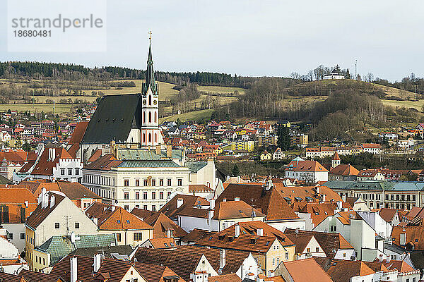 St.-Veits-Kirche in Cesky Krumlov  UNESCO-Weltkulturerbe  Südböhmen  Tschechische Republik (Tschechien)  Europa