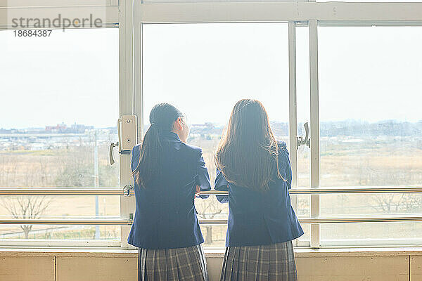 Japanische Kinder in der Schule