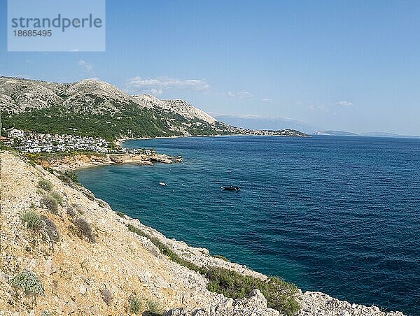 Campingplatz bei Stara Baska  Karstberge  Insel Krk  Kvarner Bucht  Kroatien  Europa