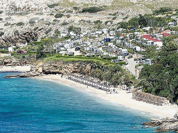 Sandstrand am Campingplatz bei Stara Baska  Stara Ba?ka  Insel Krk  Kvarner Bucht  Primorje-Gorski kotar  Kroatien  Europa