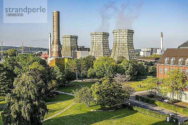 Heizkraftwerk Flingern am Stadtwerkepark in Düsseldorf  Düsseldorf  Nordrhein-Westfalen  Deutschland  Europa