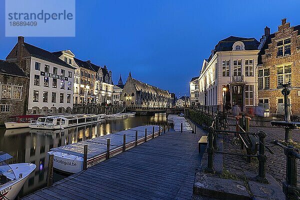 Historische Gebäude an der Leie  Innenstadt  Gent  Belgien  Europa