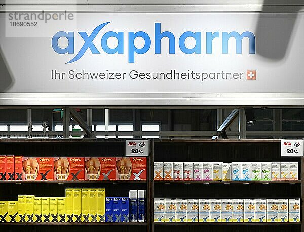 Axapharm Verkaufsregal Medikamente