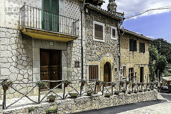 Straße in der Altstadt von Mallorca  Alcudia