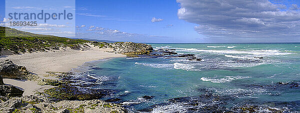 Südafrika  Provinz Westkap  Strand im De Hoop Nature Reserve