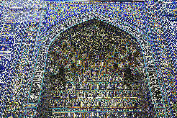 Tuman Oko-Mausoleum; Shah-i-Zinda  Samarkand  Usbekistan