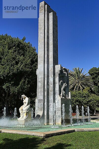 Denkmal für García Sanabria  Springbrunnen mit Skulpturen im Park García Sanabria  Santa Cruz de Tenerife  Teneriffa  Spanien  Europa