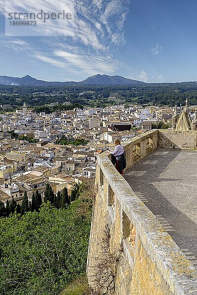 Aussicht von der Festung Santuari de Sant Salvador  Artà  Arta  Mallorca  Balearen  Spanien  Europa