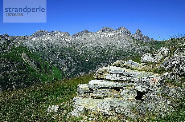 Allgäuer Alpen mit Blick zum Allgäuer Hauptkamm und Heilbronner Höhenweg