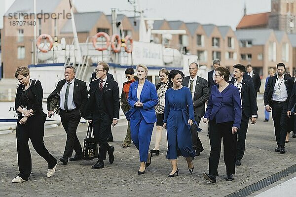 (L-R) Lars Lokke Rasmussen  Außenminister von Dänemark  Tobias Billstroem  Außenminister von Schweden  Manuela Schwesig  SPD  Ministerpräsidentin von Mecklenburg-Vorpommern  Annalena Bärbock (Bündnis 90 Die Grünen)  Bundesaussenministerin  und Klara Geywitz (SPD)  Bundesministerin für Wohnen  Stadtentwicklung und Bauwesen  aufgenommen im Rahmen des Treffens der Aussenministerinnen und Außenminister des Ostseerates in Wismar  01.06.2023.  Wismar  Germany