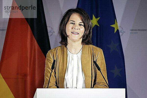 Annalena Bärbock  Bundesaussenministerin  aufgenommen bei einer Pressekonferenz im Rahmen des Treffens der Aussenministerinnen und Außenminister des Ostseerates in Wismar  02.06.2023.  Wismar  Deutschland  Europa