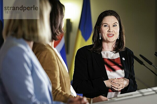 Johanna Sumuvuori  Staatssekretärin im Außenministerium Finnland  aufgenommen bei einer Pressekonferenz im Rahmen des Treffens der Aussenministerinnen und Außenminister des Ostseerates in Wismar  02.06.2023.  Wismar  Deutschland  Europa