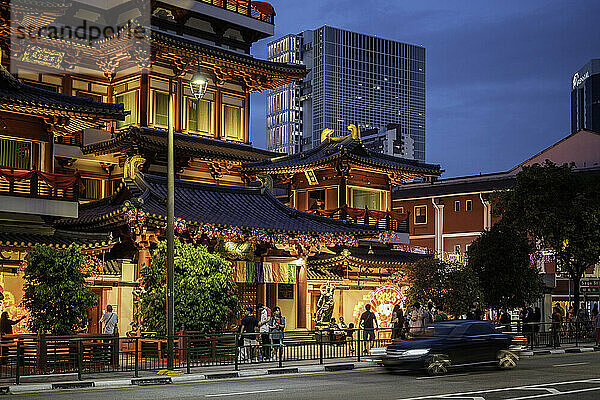 Außenansicht des Buddha Tooth Relic Temple  Chinatown  Central Area  Singapur  Südostasien  Asien