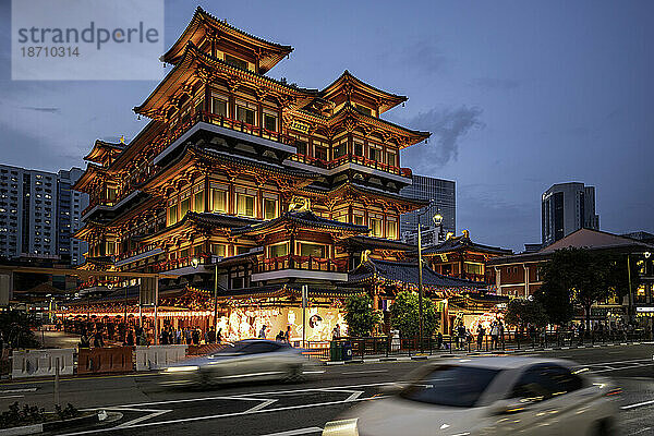 Außenansicht des Buddha Tooth Relic Temple  Chinatown  Central Area  Singapur  Südostasien  Asien