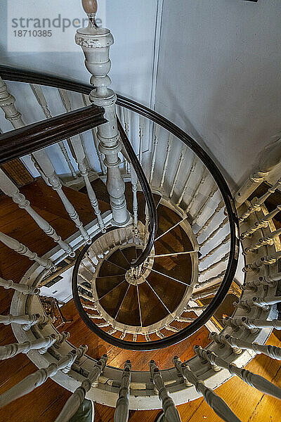 Spiral stairway  Carmo Monastery  UNESCO World Heritage Site  Porto  Norte  Portugal  Europe