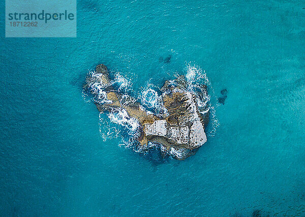 Cathedral Cove von oben in Neuseeland