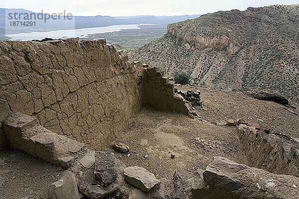 Die Upper Cliff Dwelling  eine prähistorische Salado-Ruine am Tonto National Monument  Zentral-Arizona.