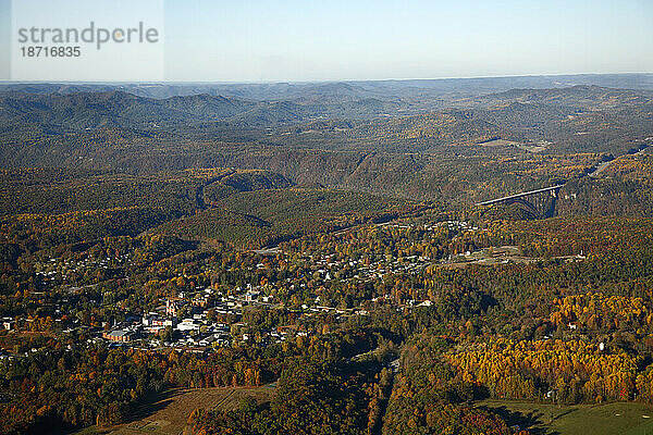 Luftaufnahme der Stadt Fayetteville  WV.