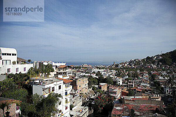 Ein Blick hinunter auf die Altstadt von Puerto Vallarta.