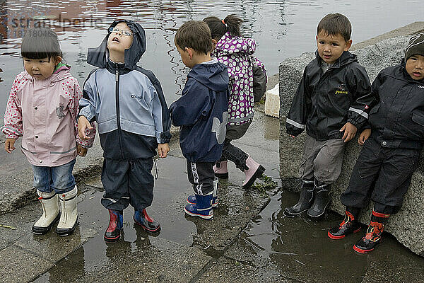 Kinder in Qaqortoq  Grönland.