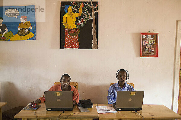 Internetzentrum in Maraba  Ruanda