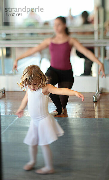 Ballett für Kleinkindmädchen