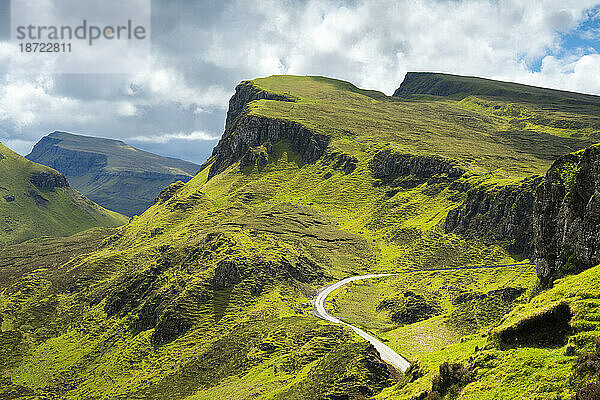 Bergstraße auf Quiraing  Isle of Skye  Schottland  Vereinigtes Königreich