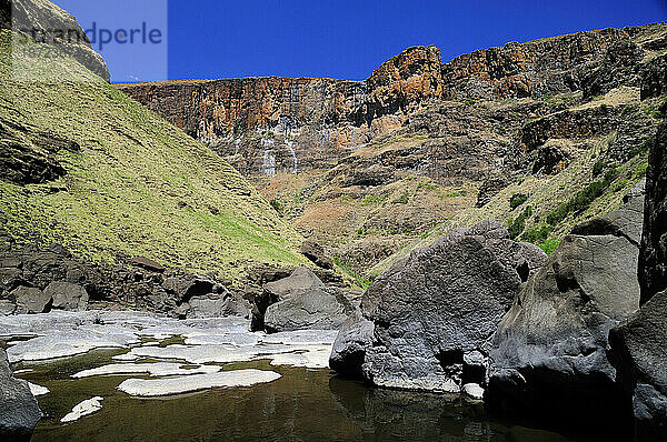 Canyon in der Nähe von Semonkong  Lesotho  Südafrika