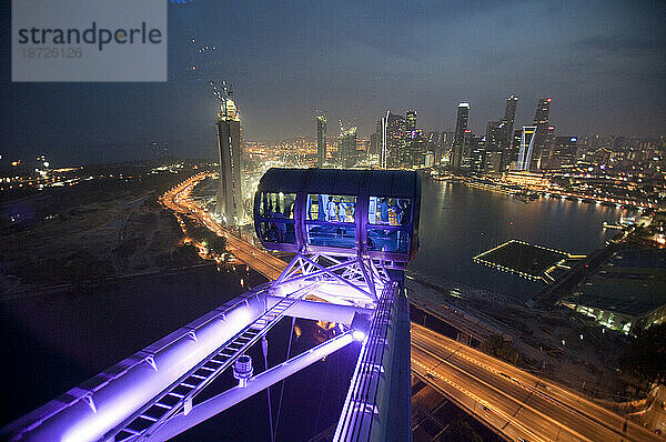 Der Singapore Flyer  ein 42 Stockwerke hohes Riesenrad