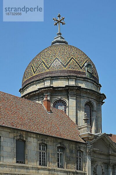 Kuppel mit Muster der Kathedrale Notre-Dame du Refuge  Kirche  Besançon  Doubs  Frankreich  Europa