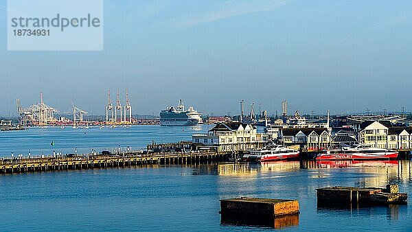 Southampton Passenger Terminal  Southampton  Hampshire  England  Großbritannien  Europa