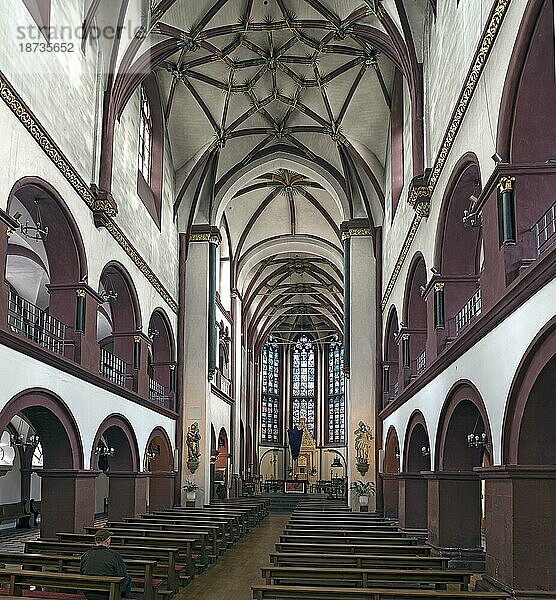 Innenraum der Liebfrauenkirche  Koblenz  Rheinland-Pfalz  Deutschland  Europa