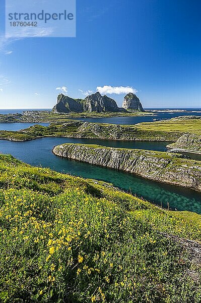 Insel Træna  Traena  Sanna  Helgelandküste  Nordland  Norwegen  Europa