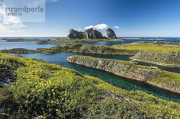 Insel Træna  Traena  Sanna  Helgelandküste  Nordland  Norwegen  Europa