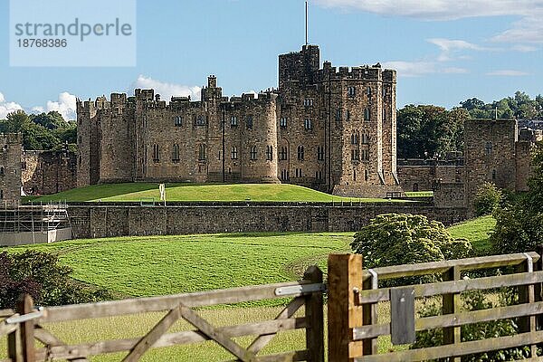 Blick auf Alnwick Castle