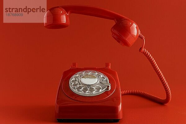 Frontansicht Vintage-Telefon. Foto mit hoher Auflösung