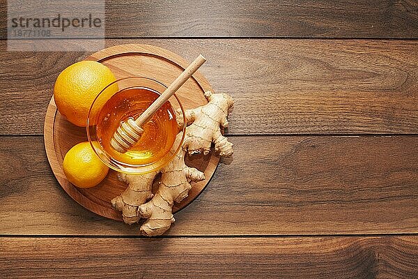 Draufsicht hausgemachter Honig mit Ingwer-Zitrone. Foto mit hoher Auflösung