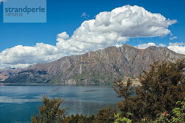 Ein Sommertag am Hawea-See