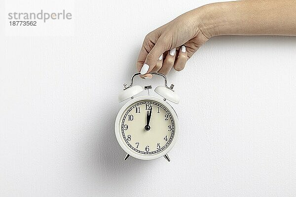 Vorderansicht Hand gehaltene Uhr mit Kopie Raum. Auflösung und hohe Qualität schönes Foto