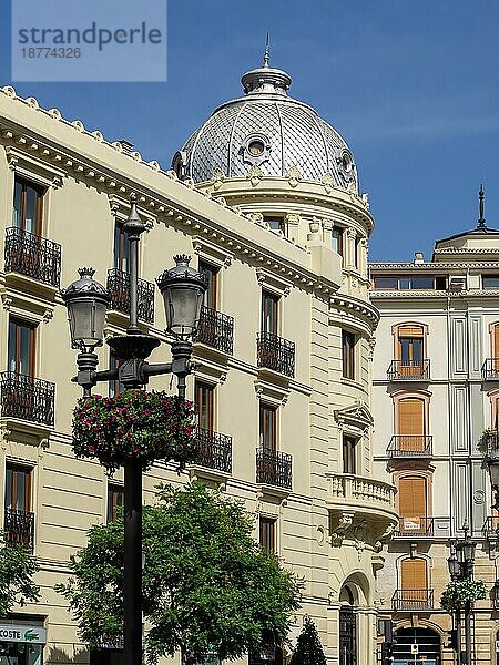 GRANADA  ANDALUSIEN  SPANIEN - 7. MAI : Victoria Hotel in Granada Spanien am 7. Mai 2014
