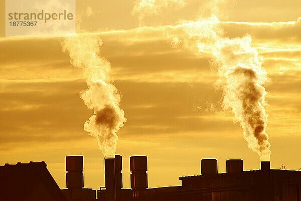 Luftverschmutzung durch Rauch aus einer Fabrik