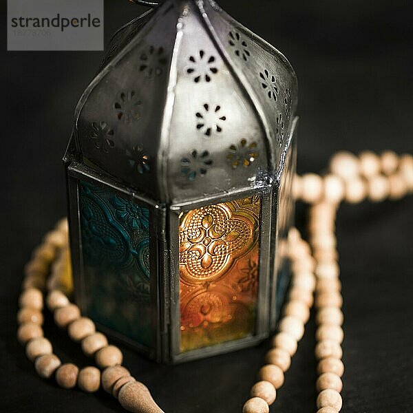 Nahaufnahme Kerze Ramadan Tag. Auflösung und hohe Qualität schönes Foto