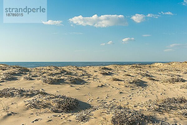 Strand und Küstendünen zwischen Esphino und dem Dorf Granja im Norden von Portugal