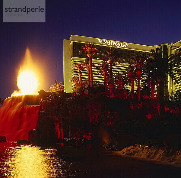 The Mirage Hotel in Las Vegas  The Entertainment Capital of the World  Sin City