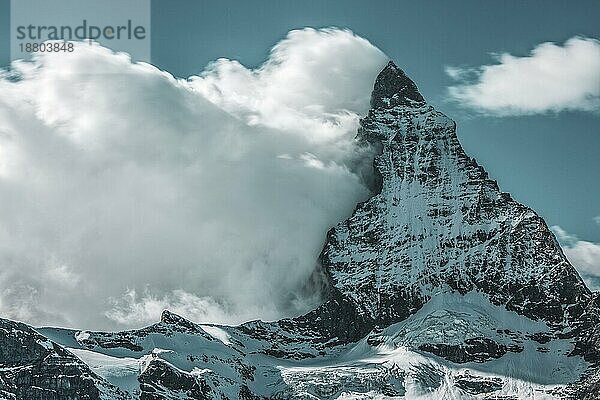 Typische Wolkenformation auf dem Matterhorn  Matterhornwolke