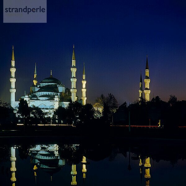 Sultan-Ahmed-Moschee  Türkei  Istanbul  Blaue Moschee  nachts  Asien