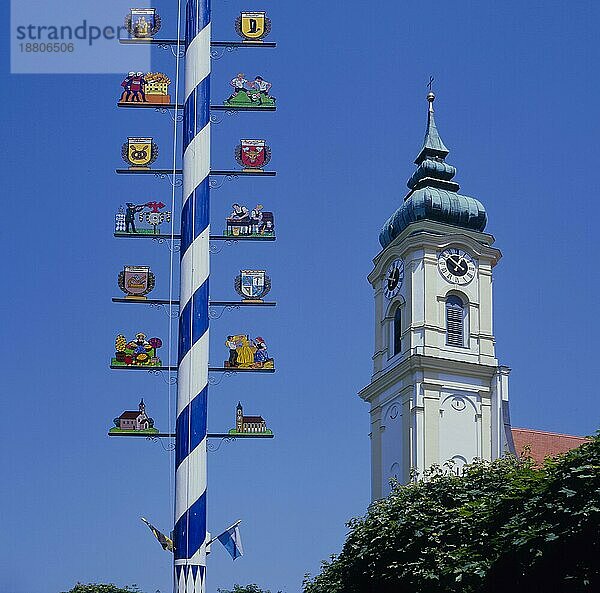 Deutschland  Bayern  München  Perlach  Maibaum  Europa