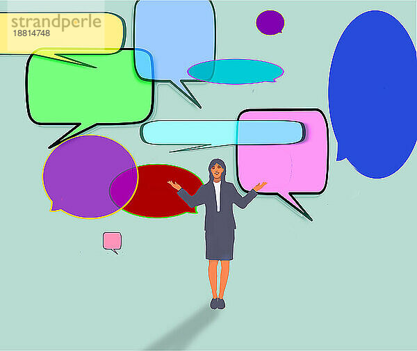 Illustration leerer Sprechblasen über einer weiblichen Rednerin