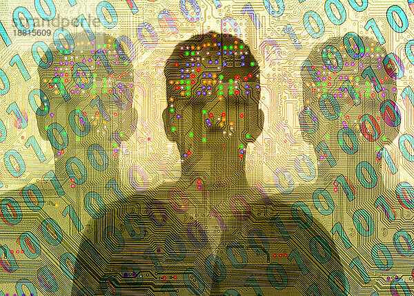 Silhouette eines Menschen überlagert mit Binärcode